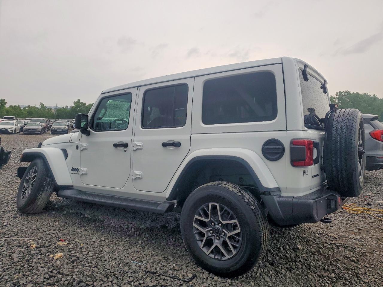 2026 Jeep Wrangler Sahara - Image 2