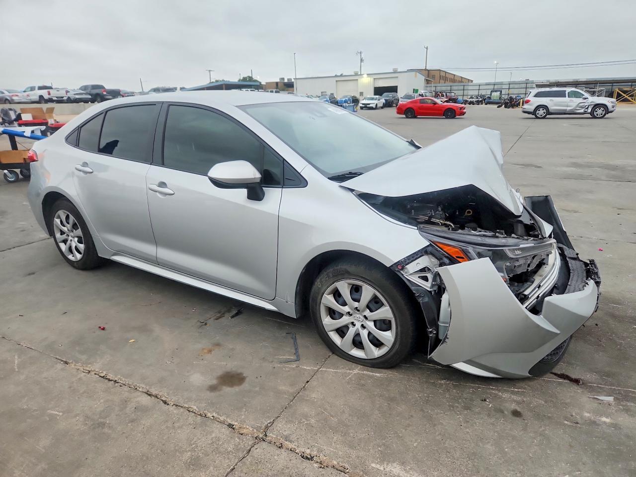 2022 Toyota Corolla Le - Фото 4