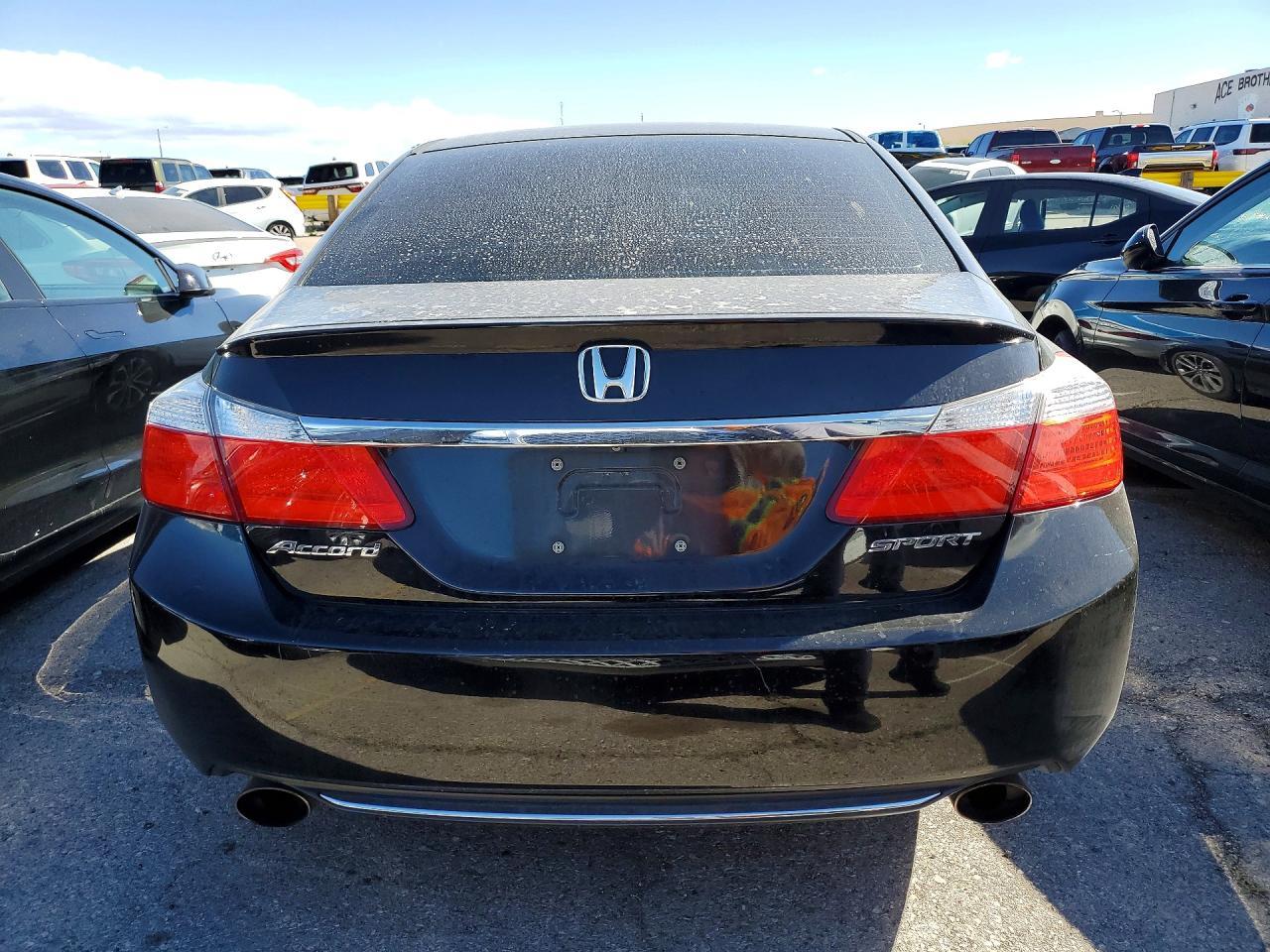 2014 Honda Accord Sport - Image 6