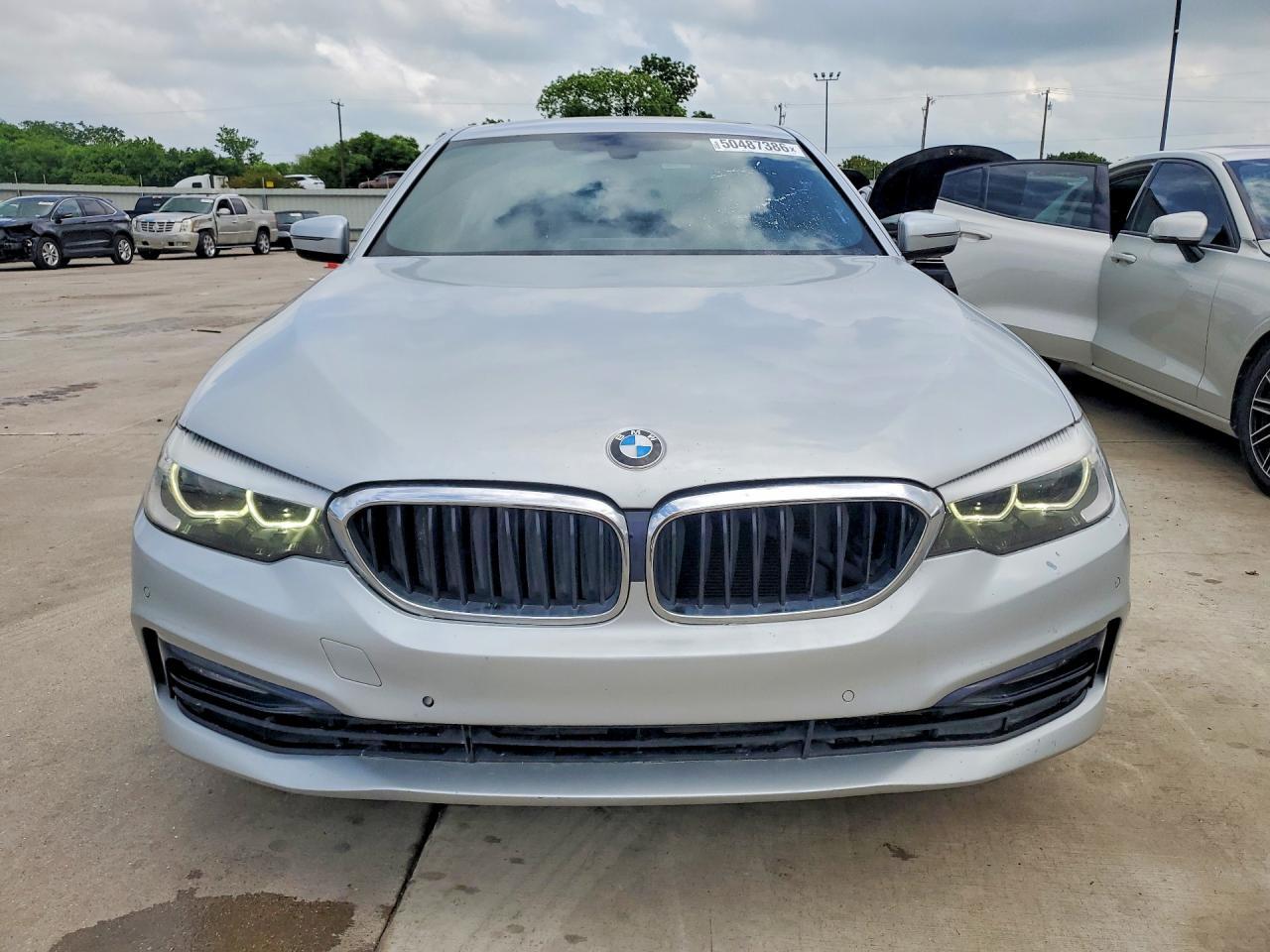 2017 BMW 530 I - Фото 5