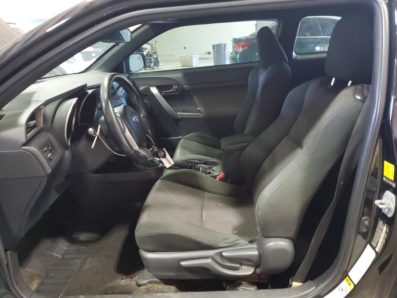 2011 Scion Tc Base - Фото 7