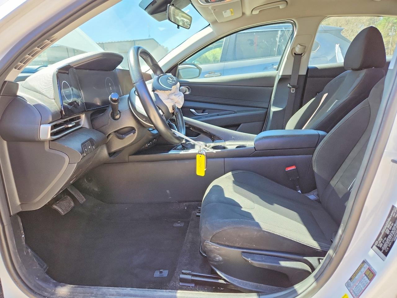 2023 Hyundai Elantra Sel - Фото 7