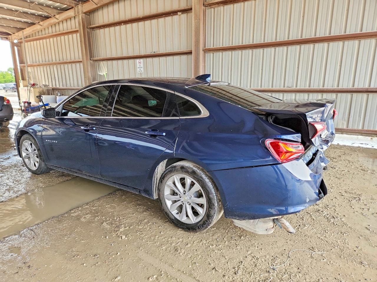 2021 Chevrolet Malibu Lt - Фото 2