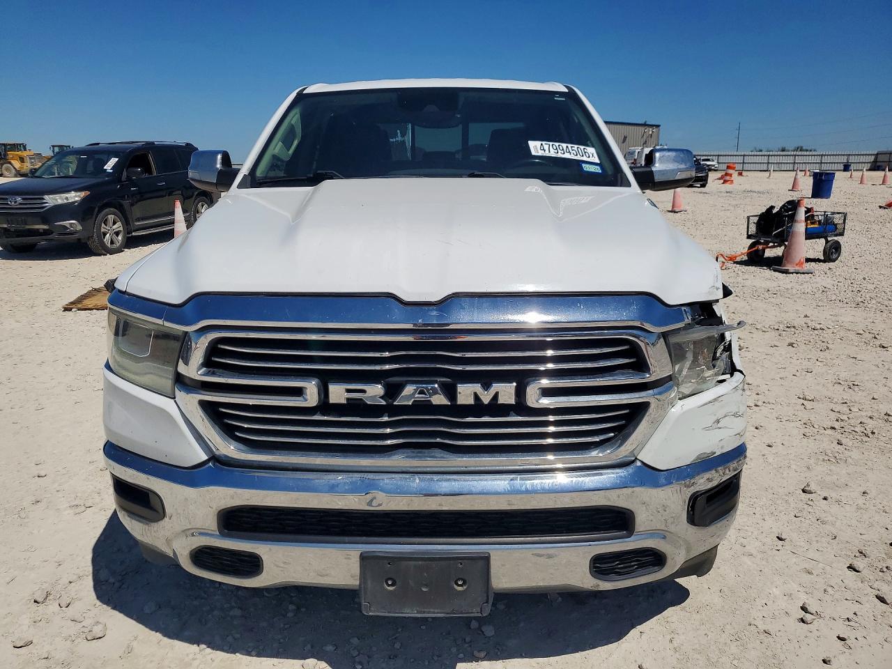 2022 Ram 1500 Laramie - Фото 5