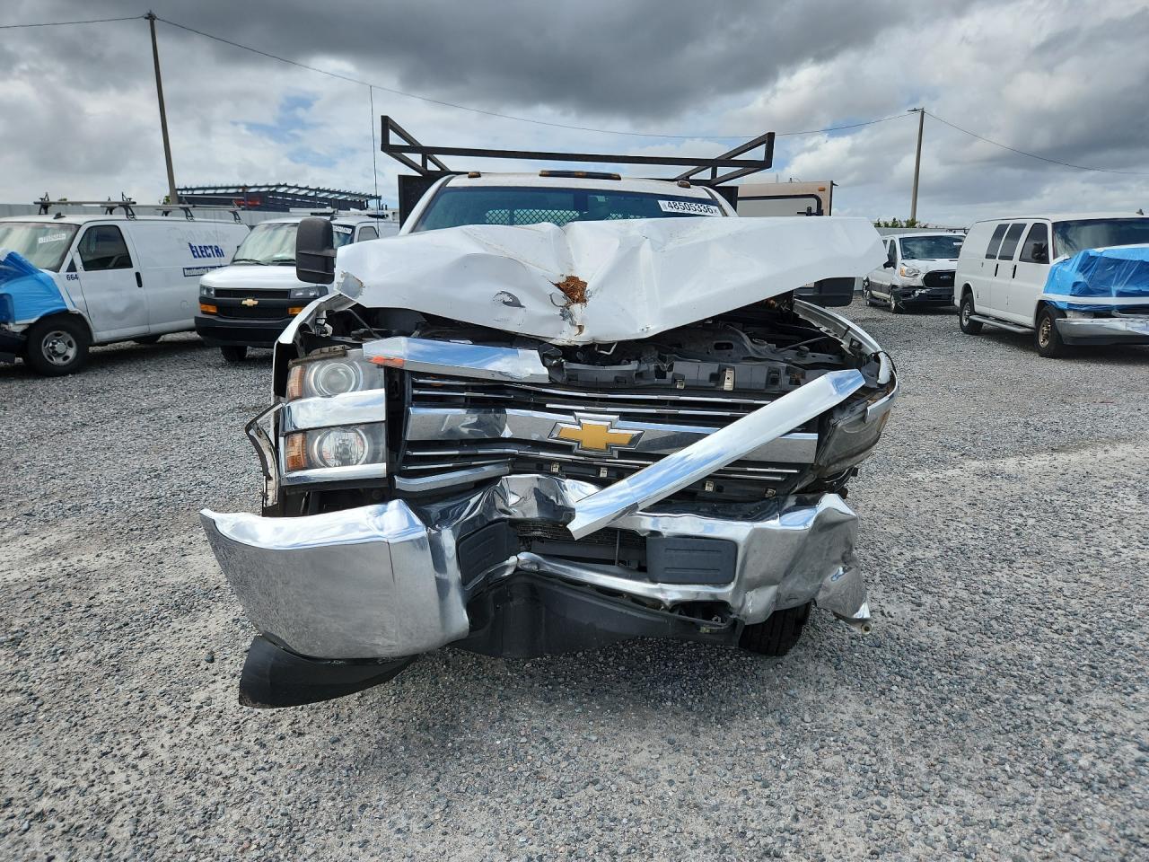 2016 Chevrolet Silverado Flatbed Truck - Image 5