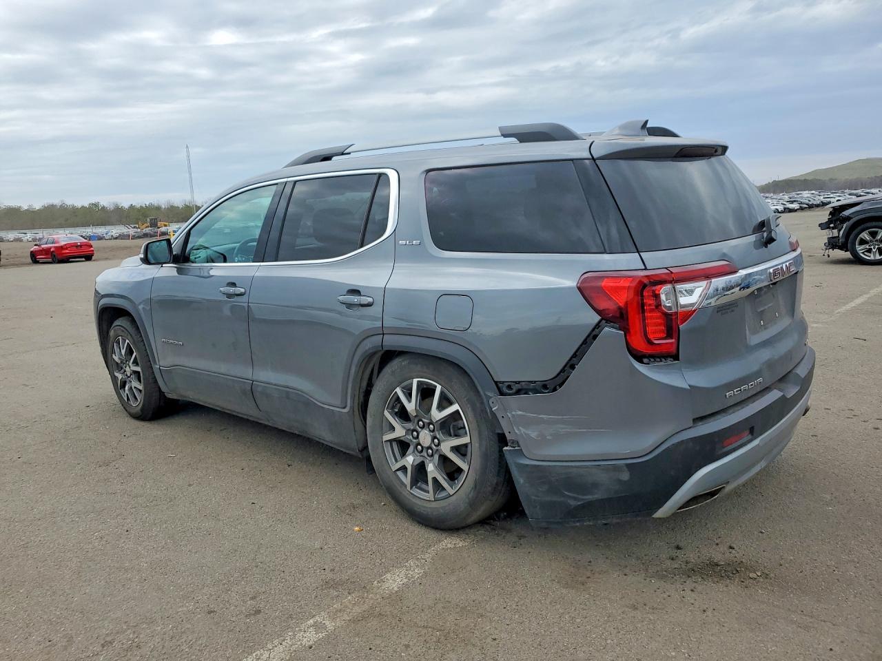 2021 GMC Acadia - Фото 2
