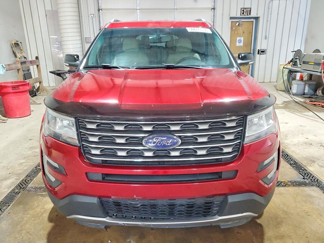 2017 Ford Explorer Xlt - Image 5