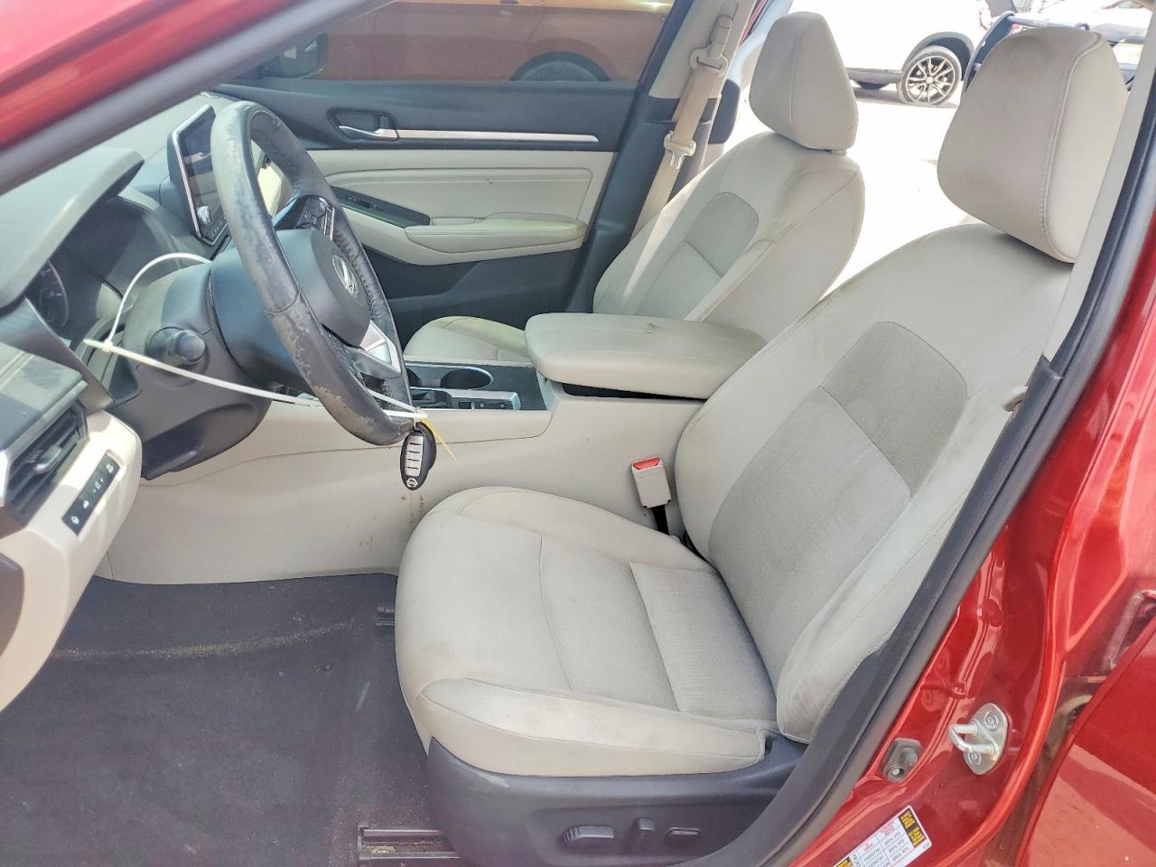 2019 Nissan Altima Sv - Image 7