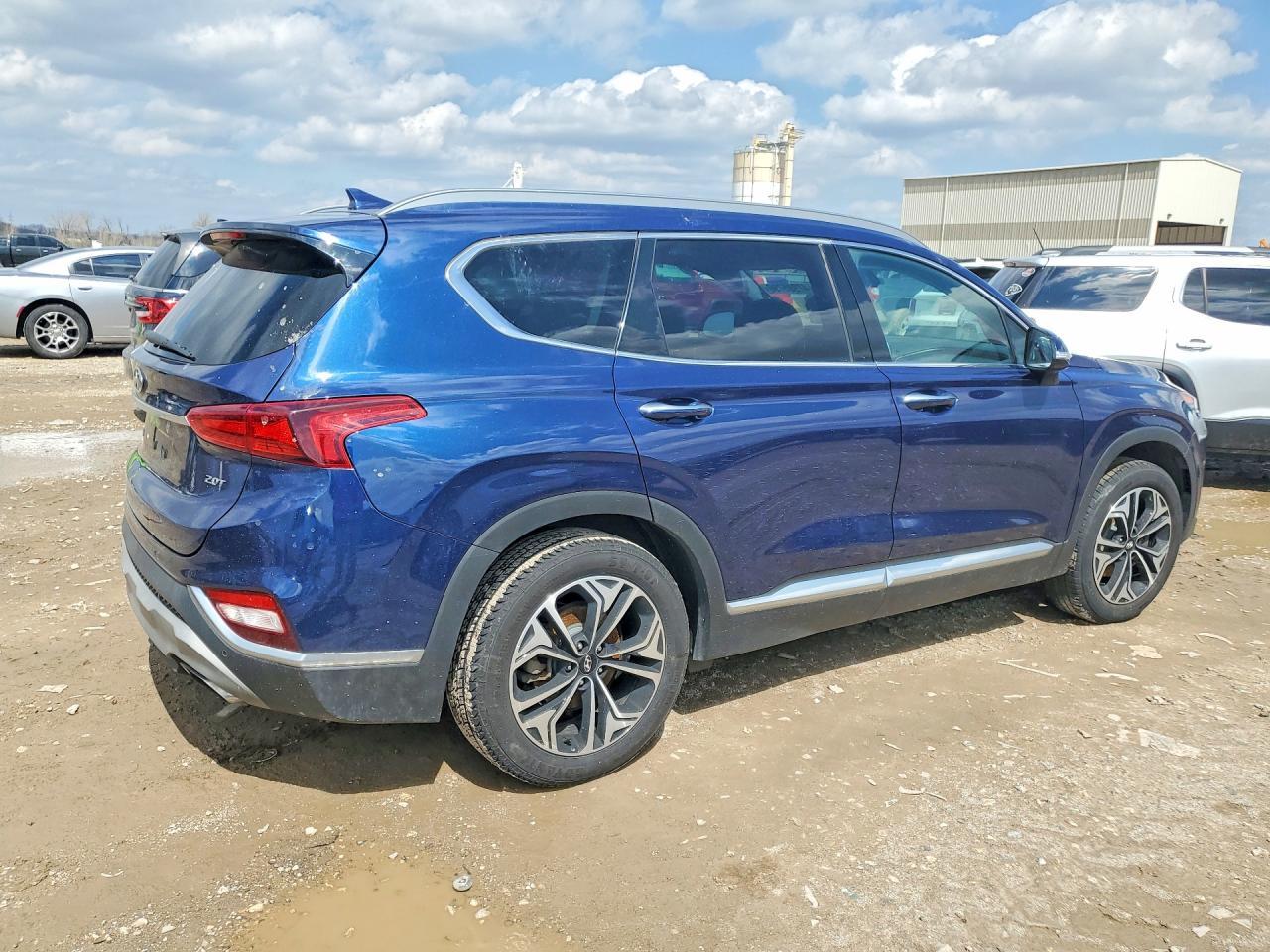 2019 Hyundai Santa Fe Limited 2.0T - Фото 3