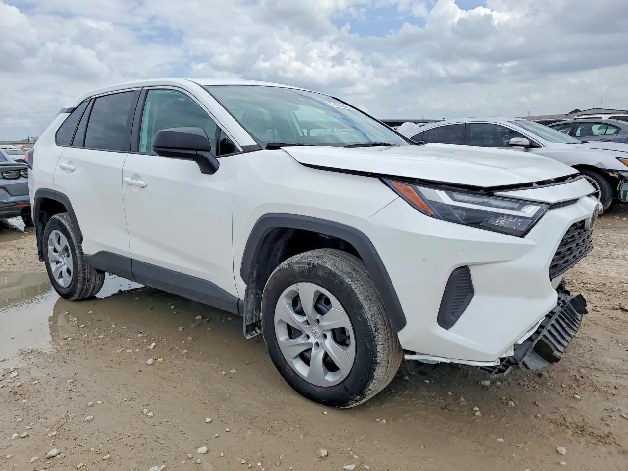2025 Toyota Rav4 Le - Фото 4