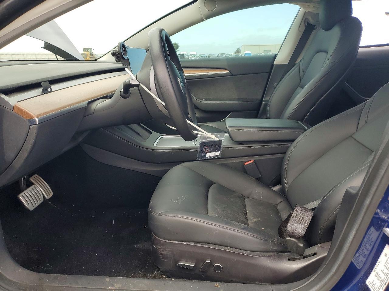 2022 Tesla Model 3 - Фото 7