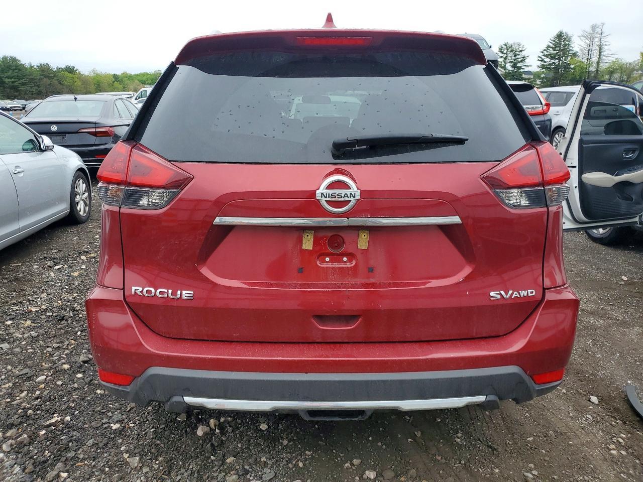 2018 Nissan Rogue Sv - Image 6
