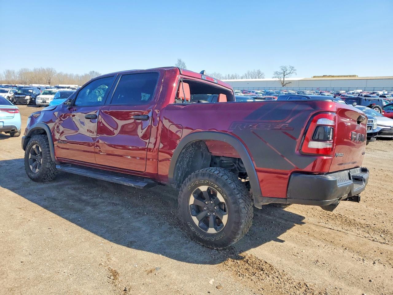 2024 Ram 1500 Rebel - Фото 2