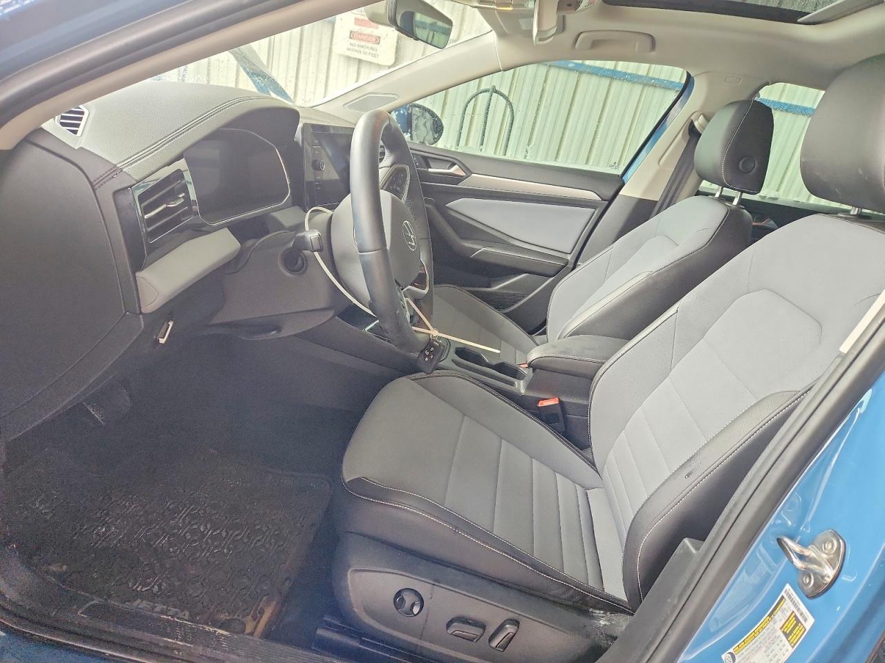2025 Volkswagen Jetta Se - Фото 7