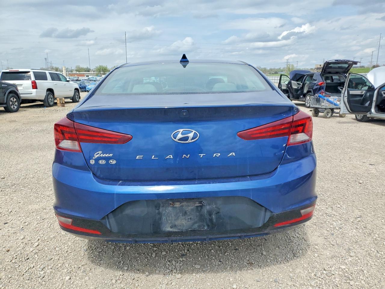 2019 Hyundai Elantra Sel - Фото 6