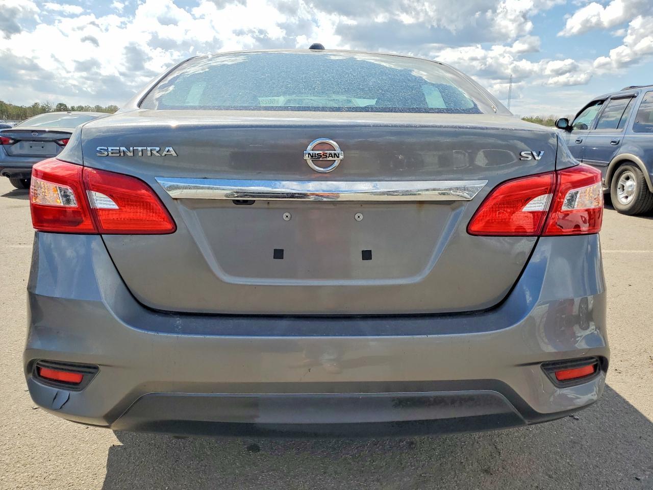 2019 Nissan Sentra Sv - Фото 6