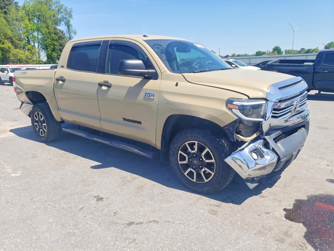 2017 Toyota Tundra Sr5 - Image 4