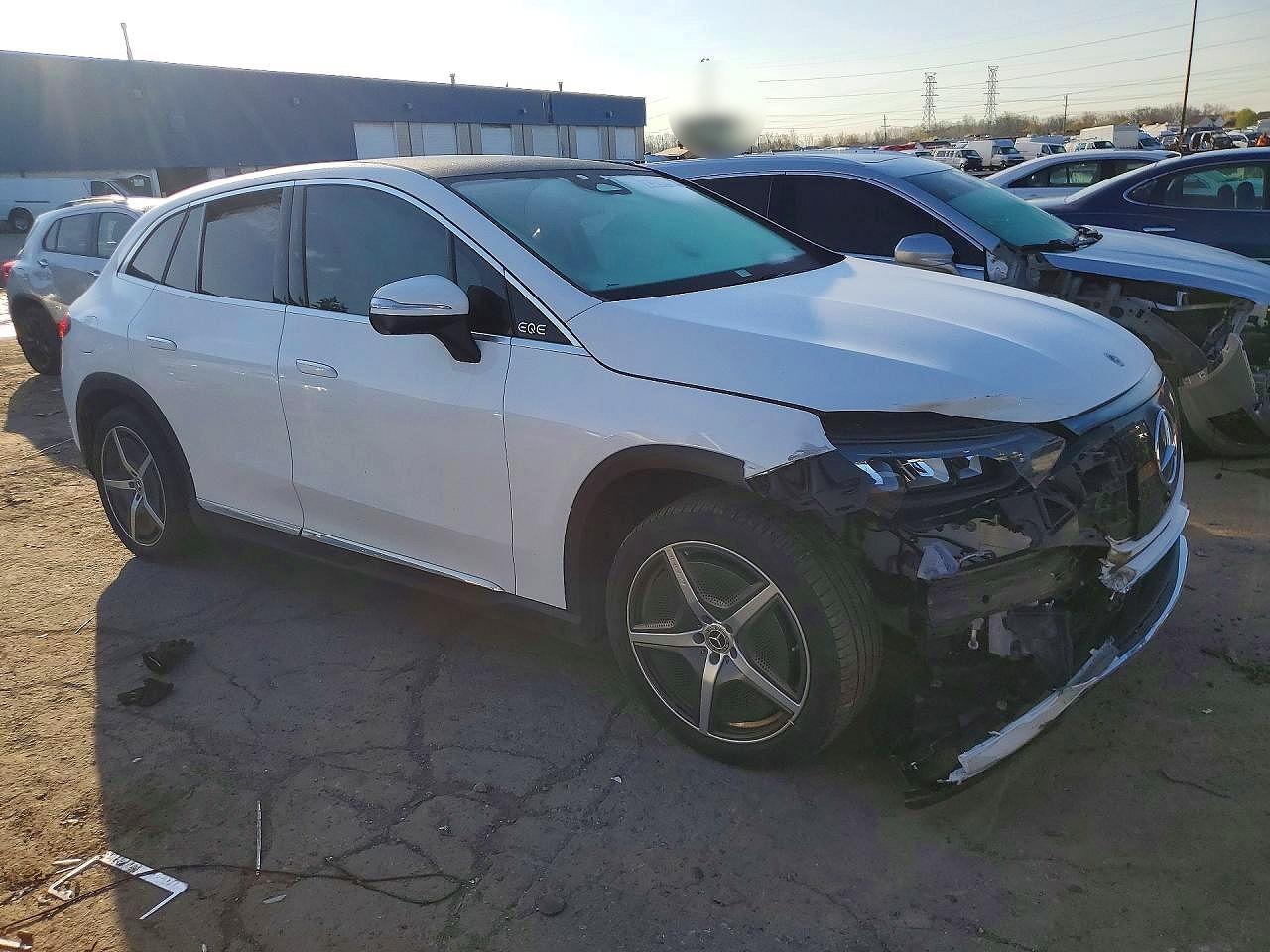 2023 Mercedes-Benz Eqe Suv 500 4Matic - Фото 4