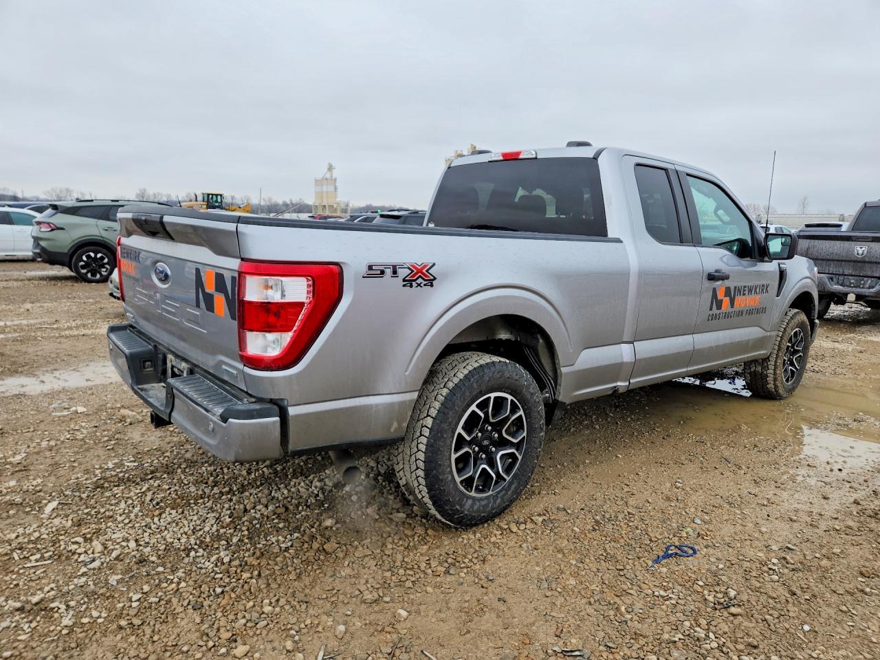 2022 Ford F150 Super Cab - Фото 3