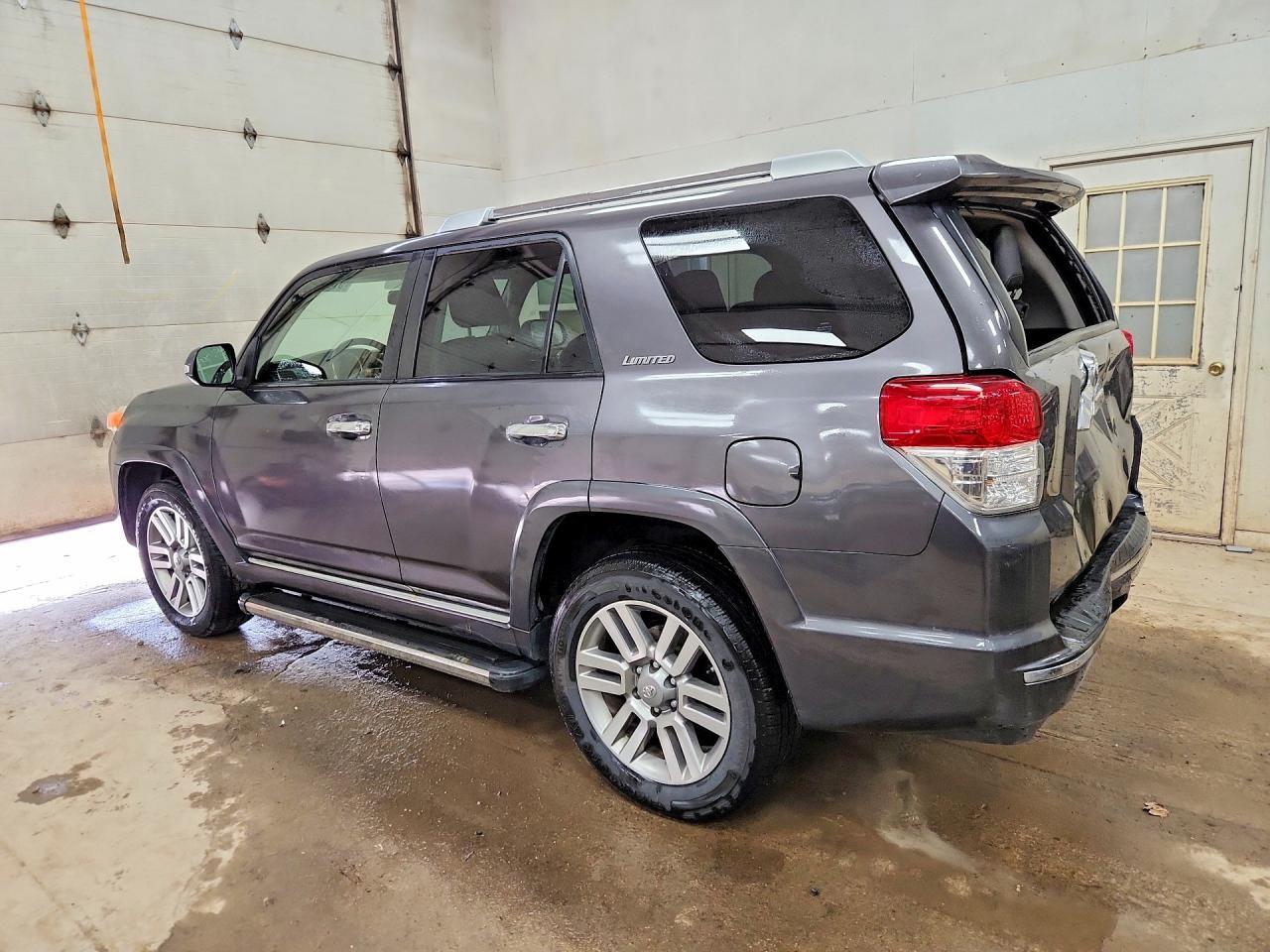 2013 Toyota 4Runner Limited - Фото 2