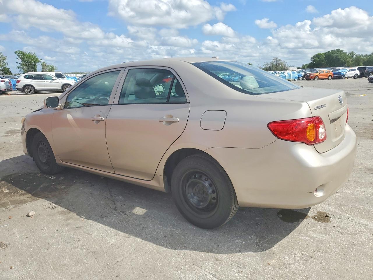 2009 Toyota Corolla Le - Фото 2