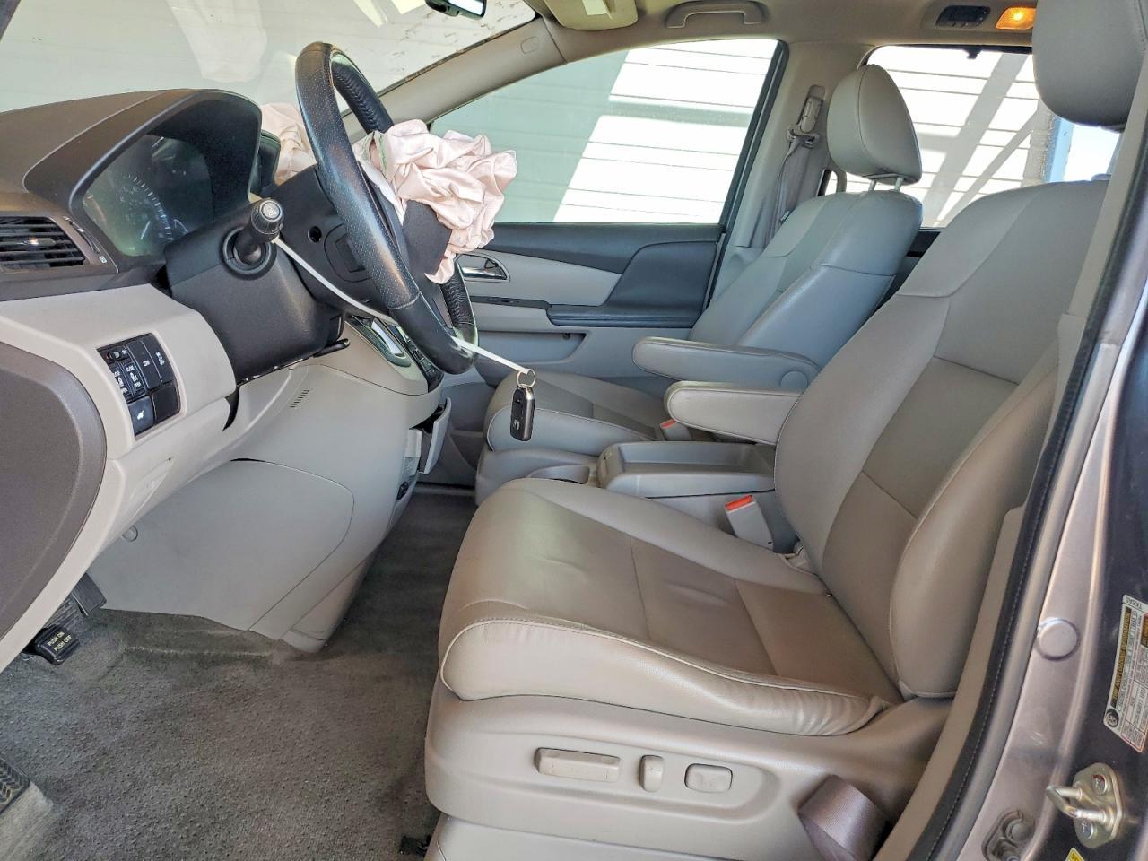 2014 Honda Odyssey Exl - Image 7