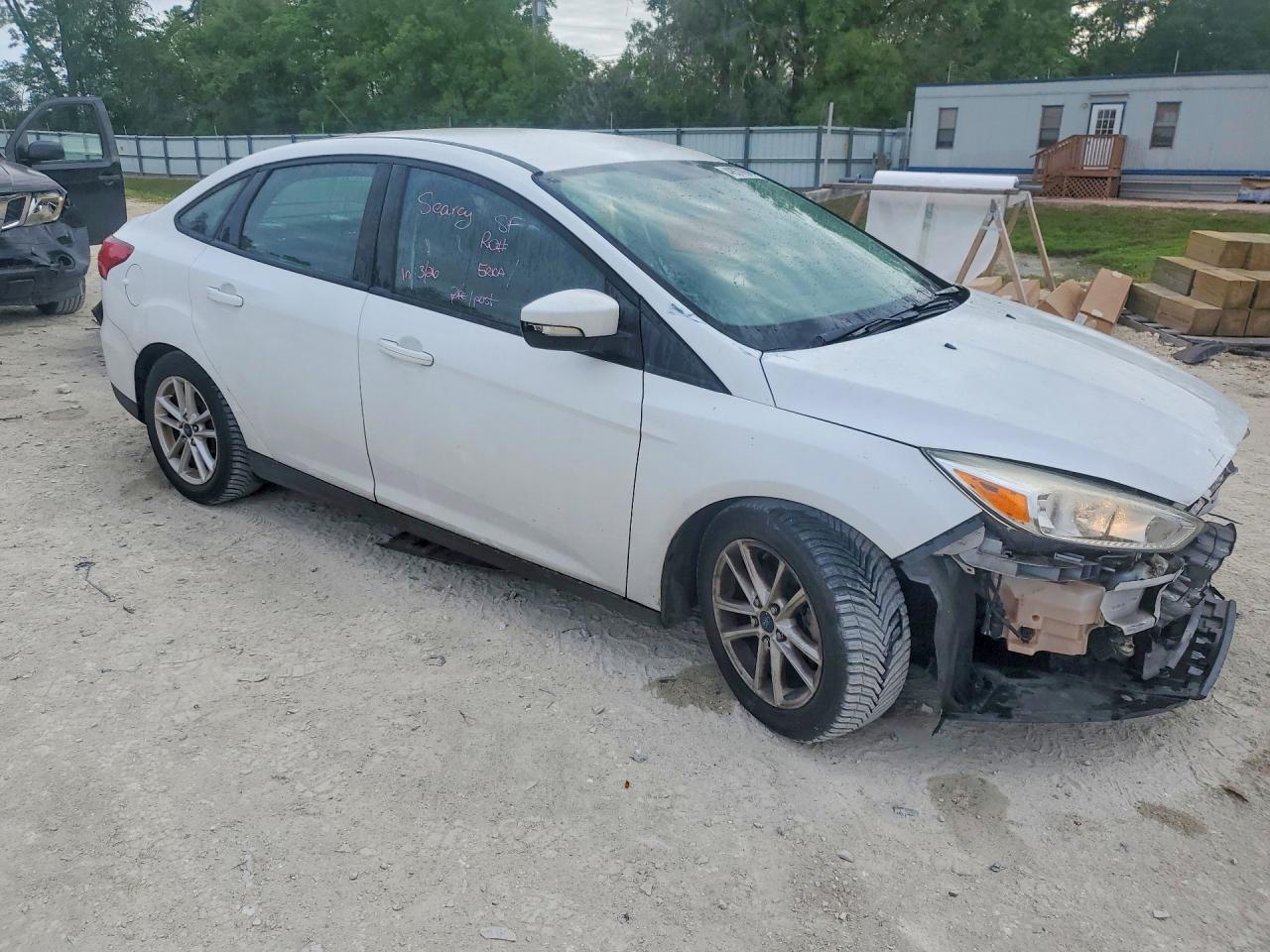 2016 Ford Focus Se - Фото 4