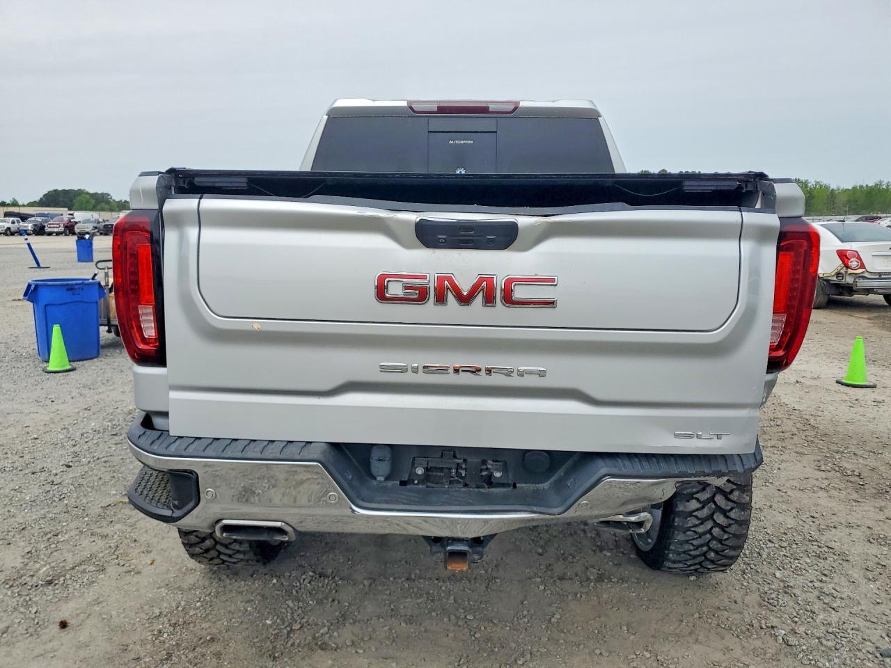 2021 GMC Sierra K1500 Slt - Image 6