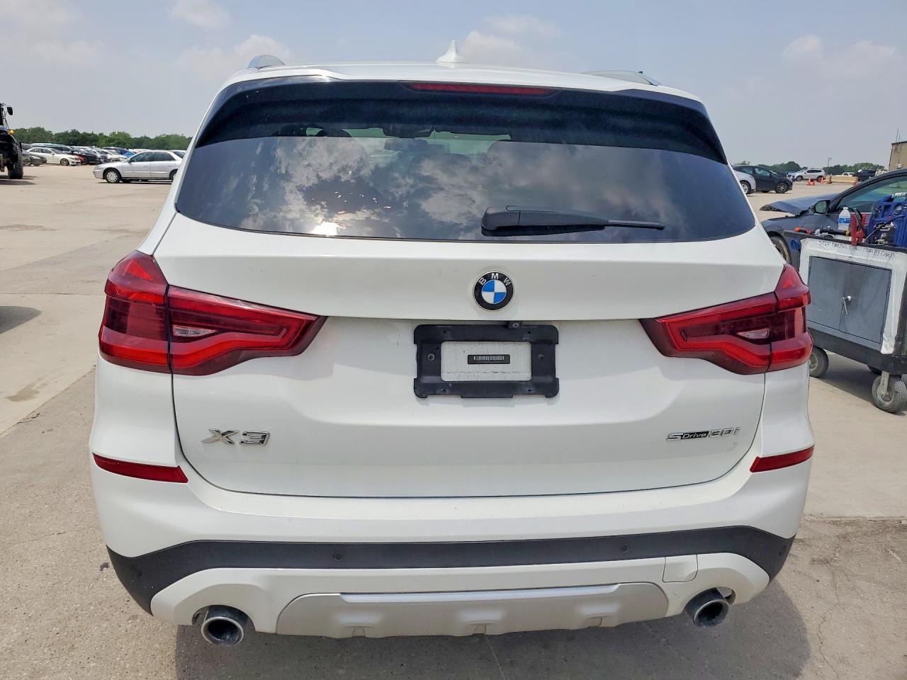 2020 BMW X3 Sdrive30I - Image 6