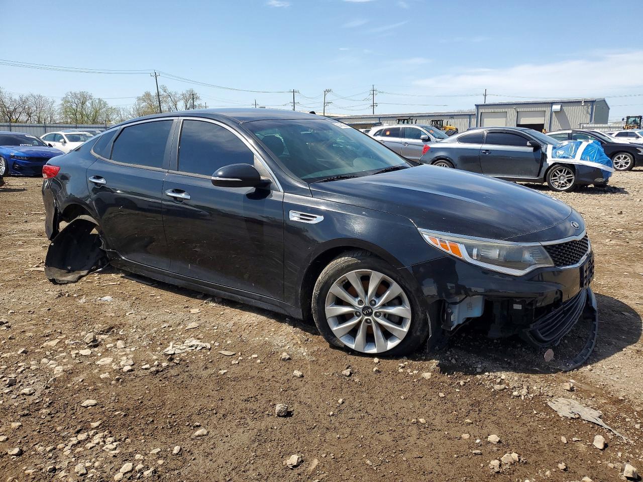2017 Kia Optima Lx - Image 4
