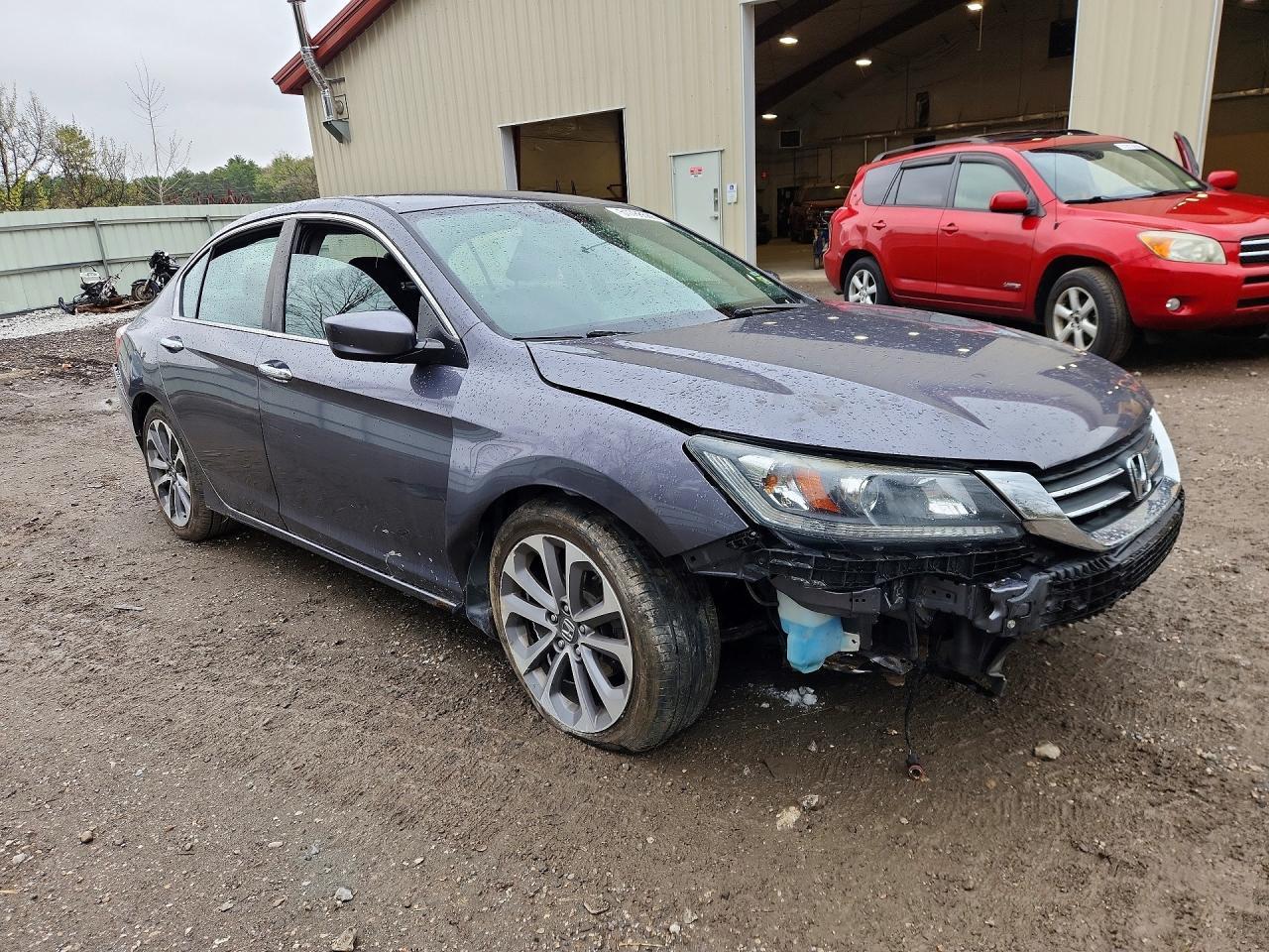 2015 Honda Accord Sport - Image 4