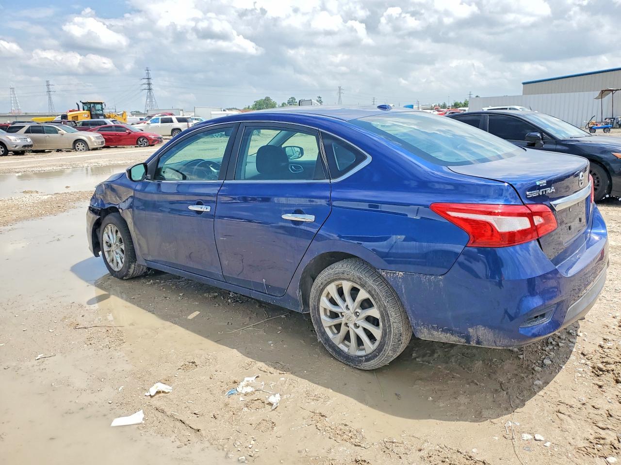 2019 Nissan Sentra Sv - Image 2