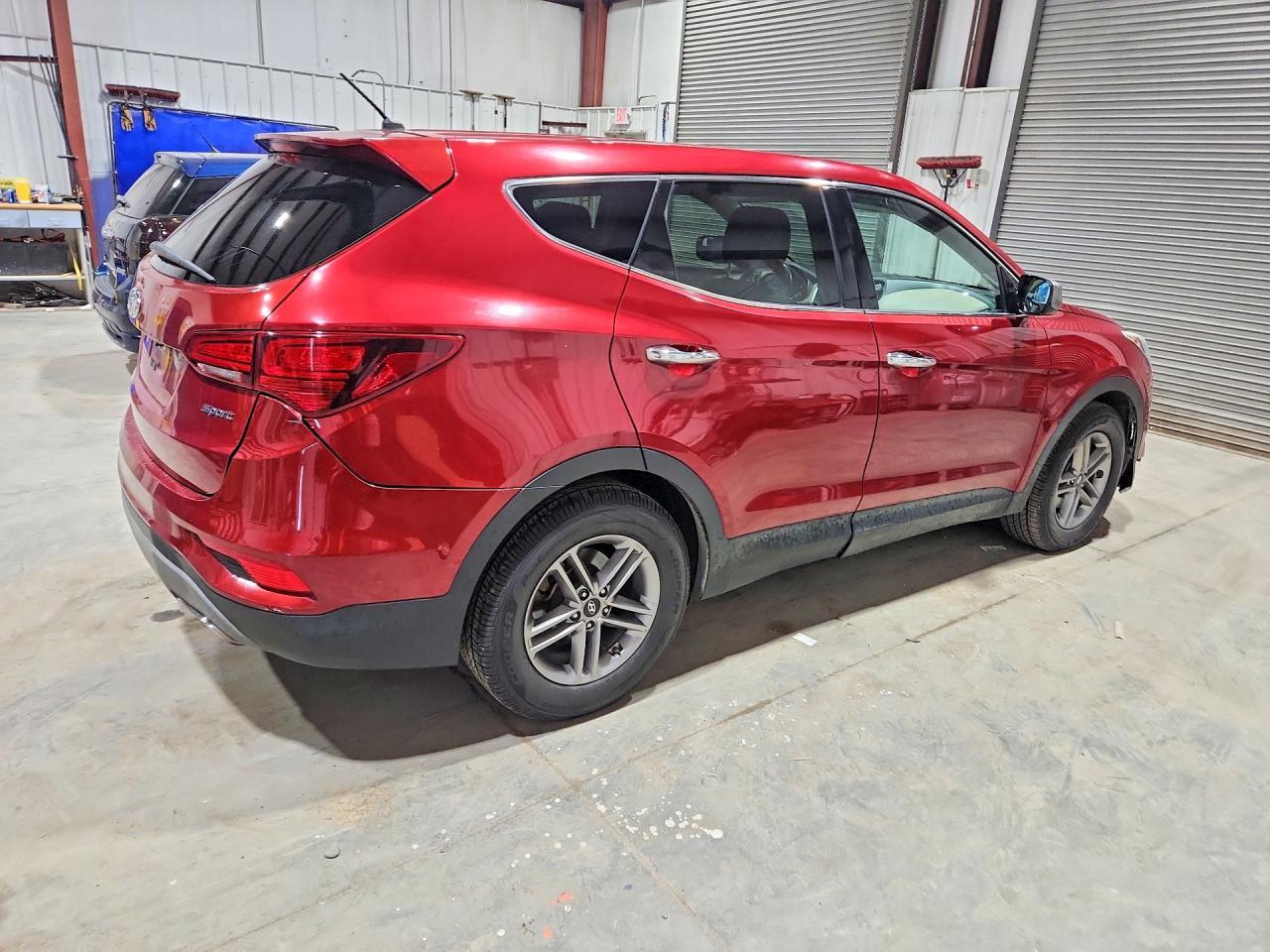 2018 Hyundai Santa Fe Sport 2.4L - Фото 3
