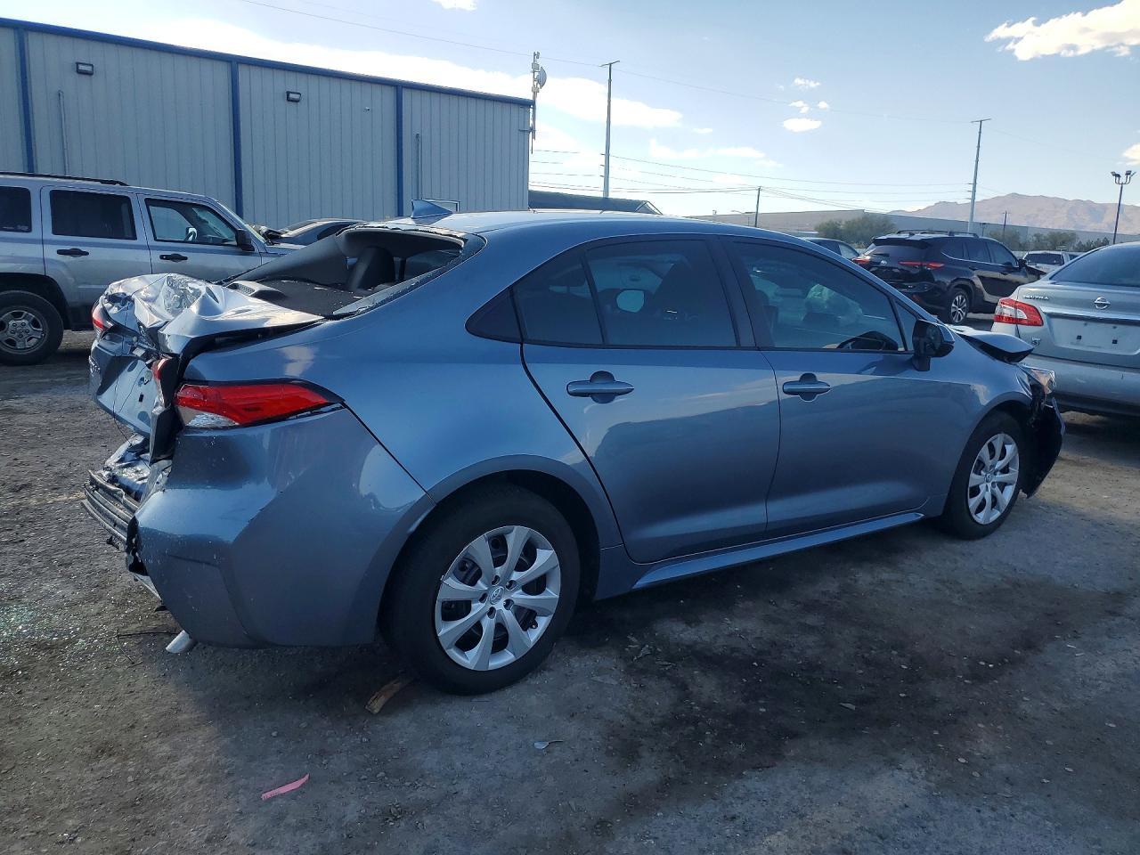 2024 Toyota Corolla Le - Image 3