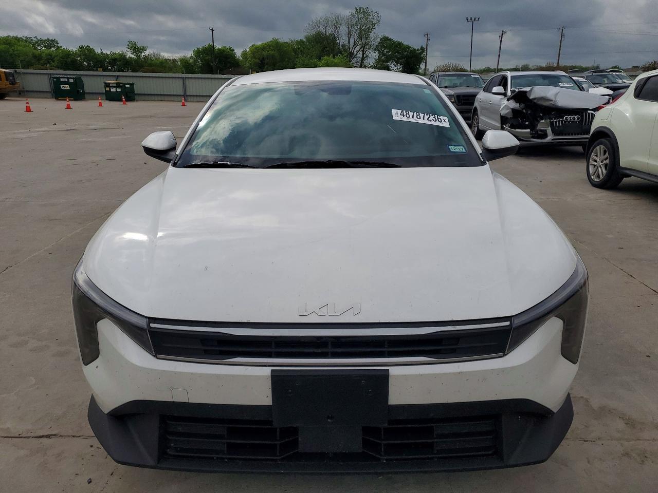 2025 Kia K4 Lxs - Image 5
