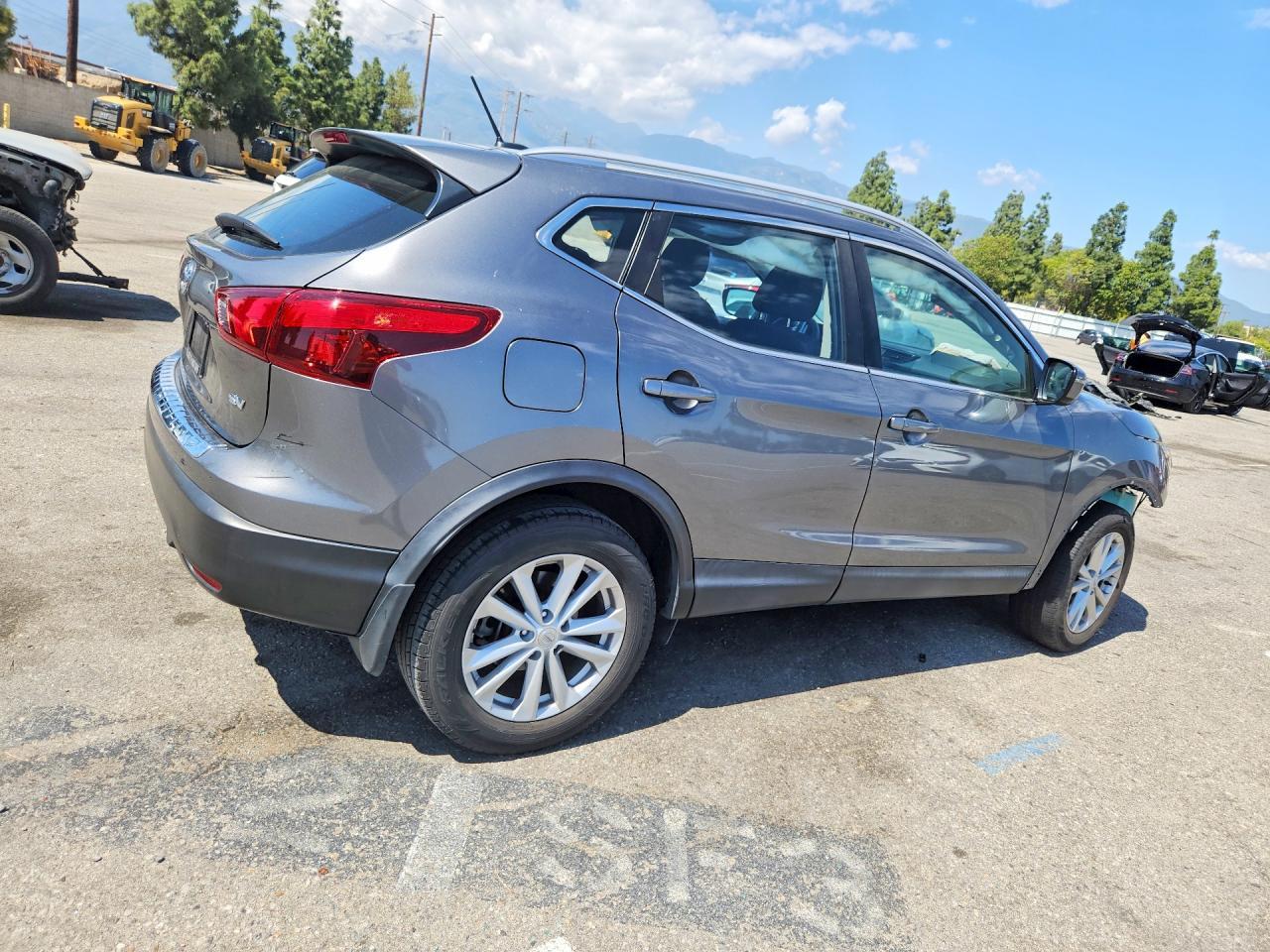 2017 Nissan Rogue Sport Sv - Фото 3