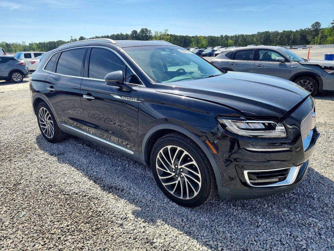 2020 Lincoln Nautilus Reserve - Image 4