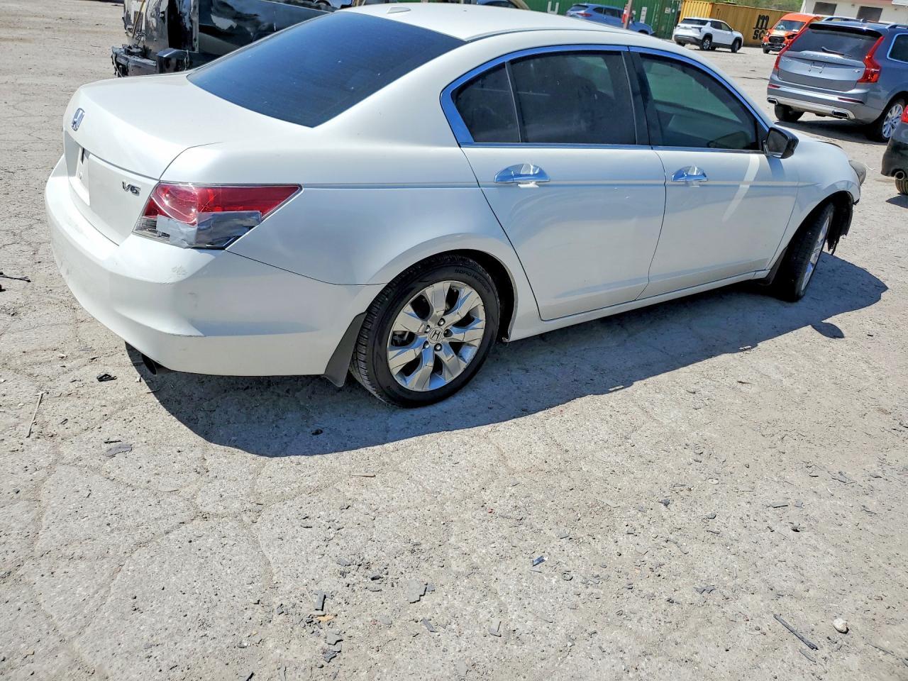 2009 Honda Accord Exl - Image 3