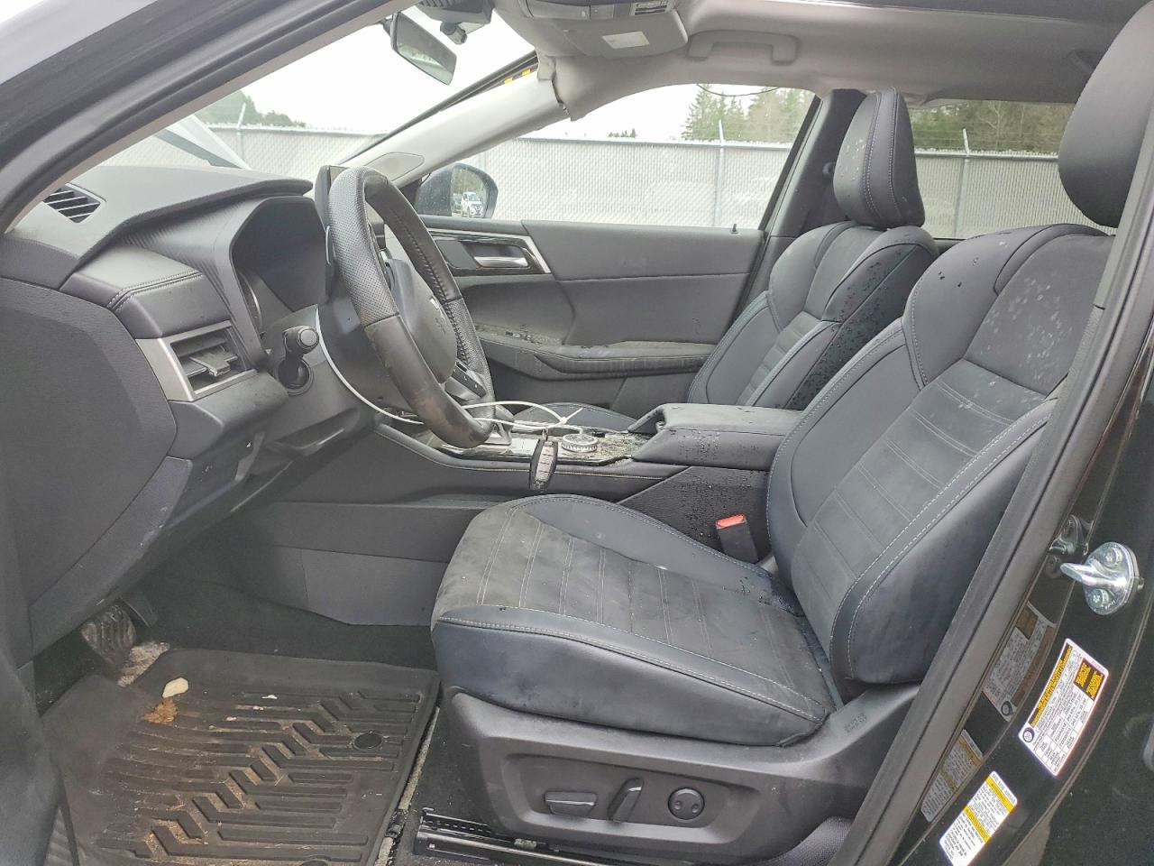 2025 Mitsubishi Outlander Se - Image 7