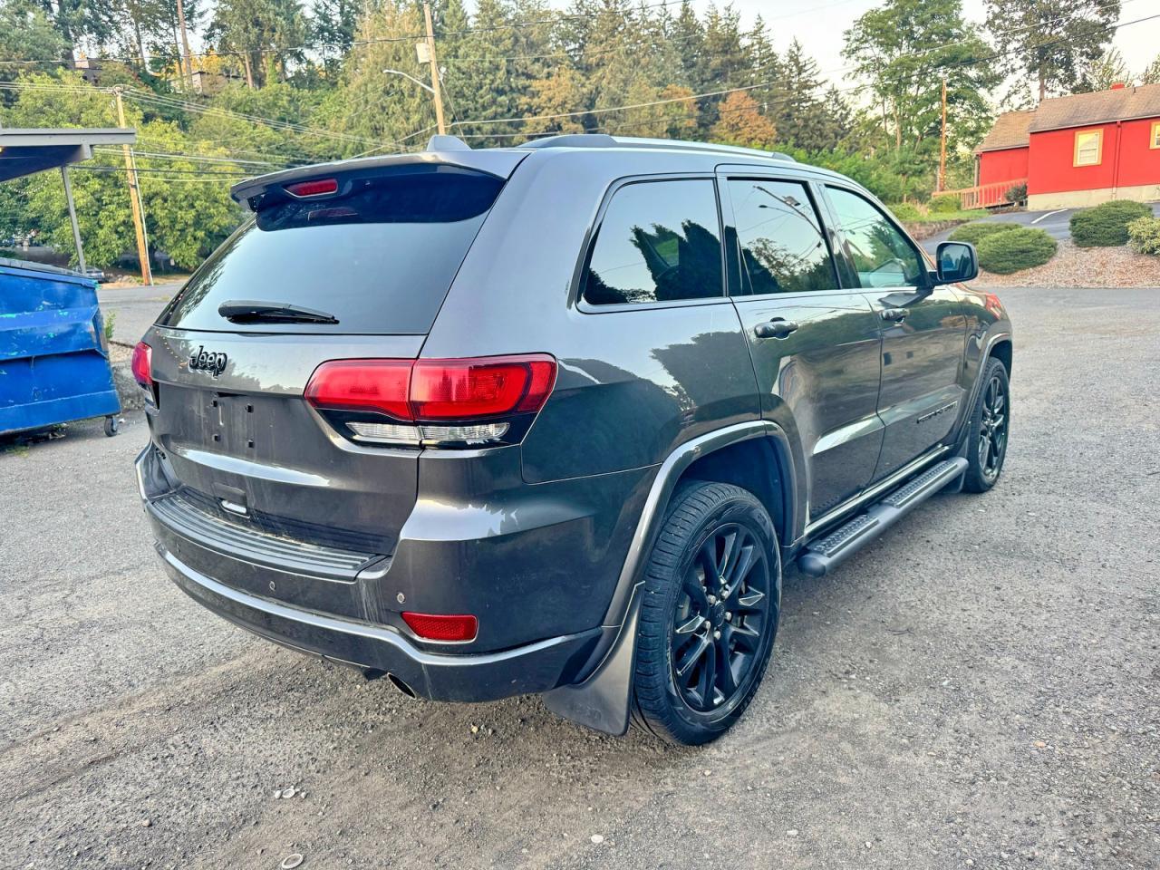 2020 Jeep Grand Cherokee Laredo - Фото 4