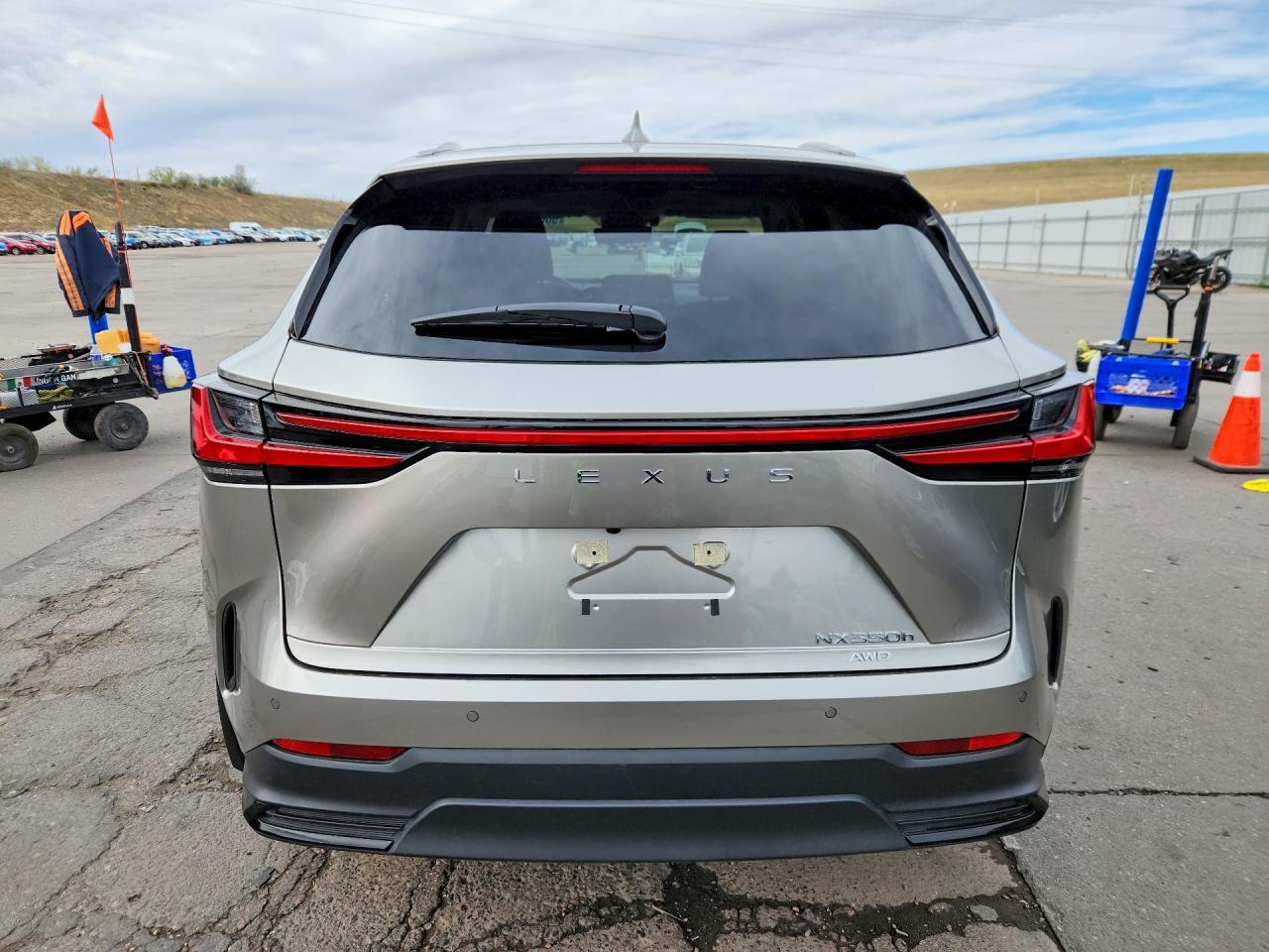 2025 Lexus Nx 350H Premium - Фото 6