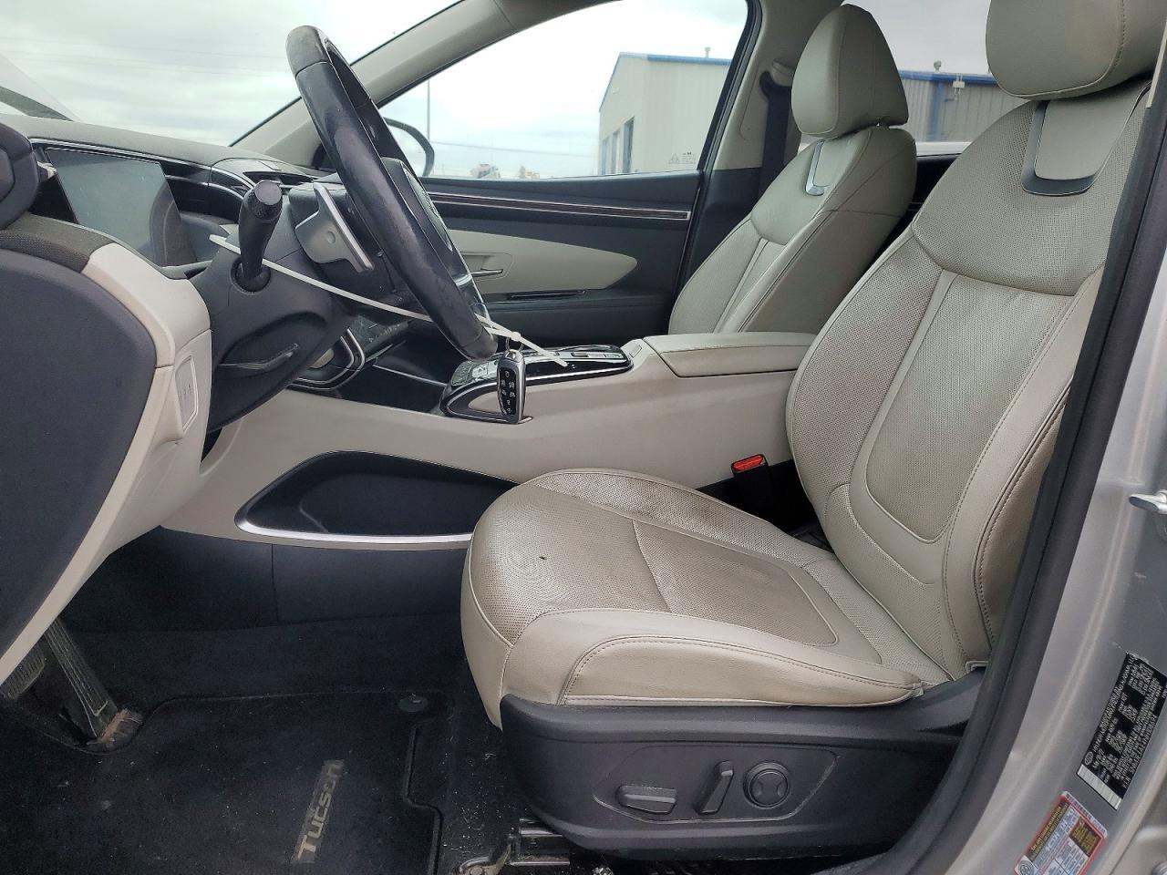 2022 Hyundai Tucson Limited - Image 7