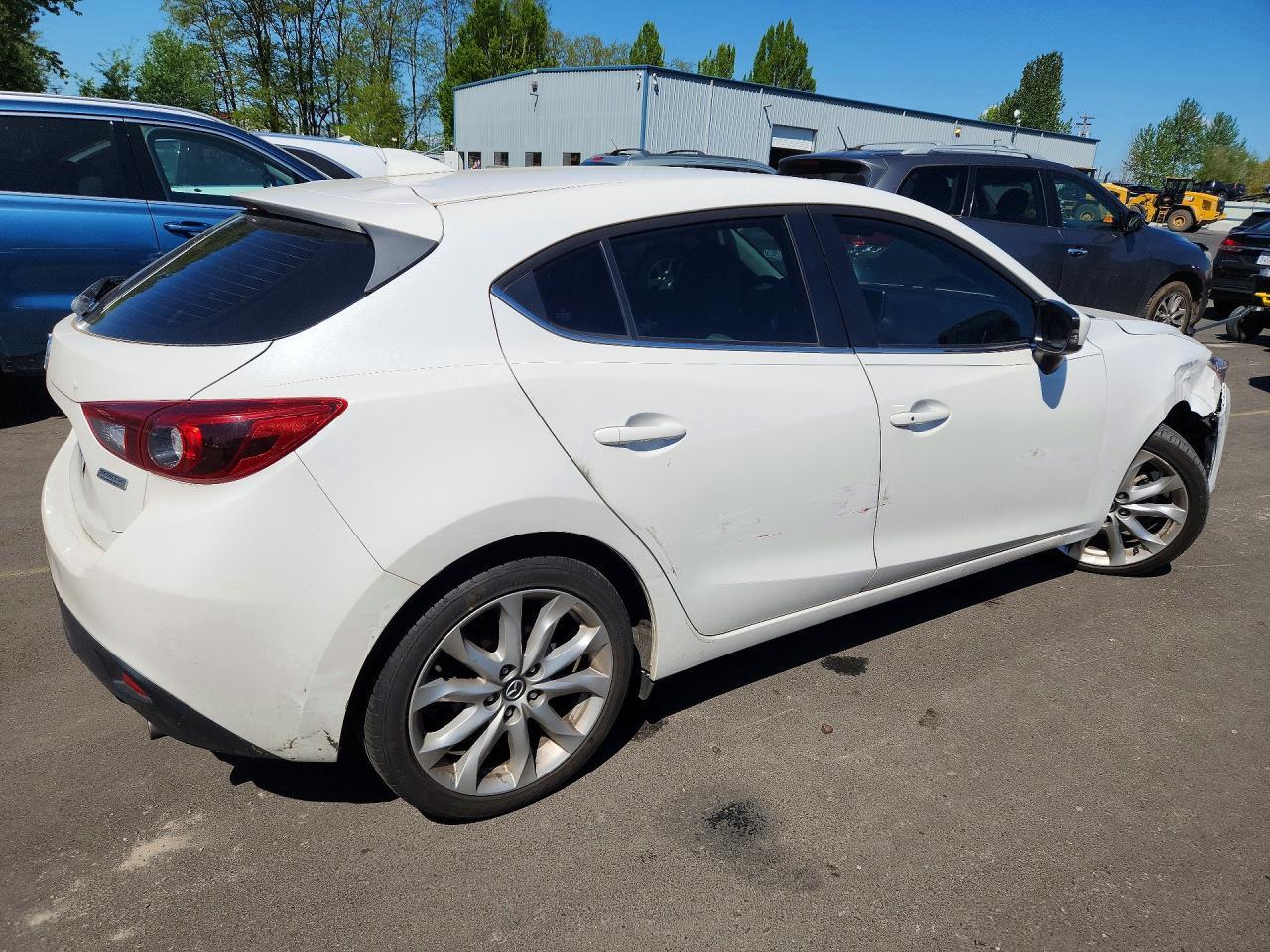2016 Mazda 3 Grand Touring - Фото 3