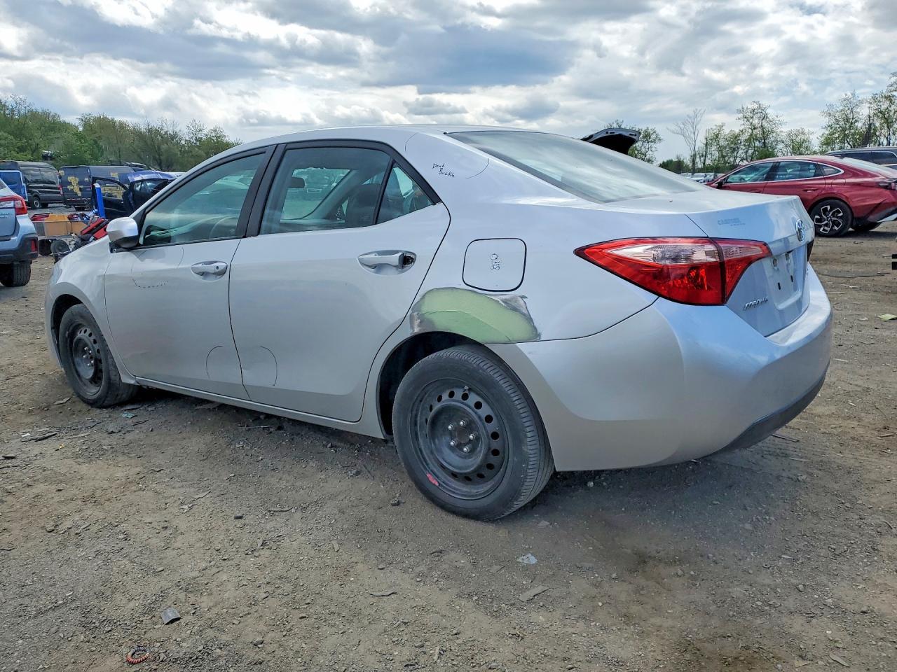 2017 Toyota Corolla Le - Фото 2