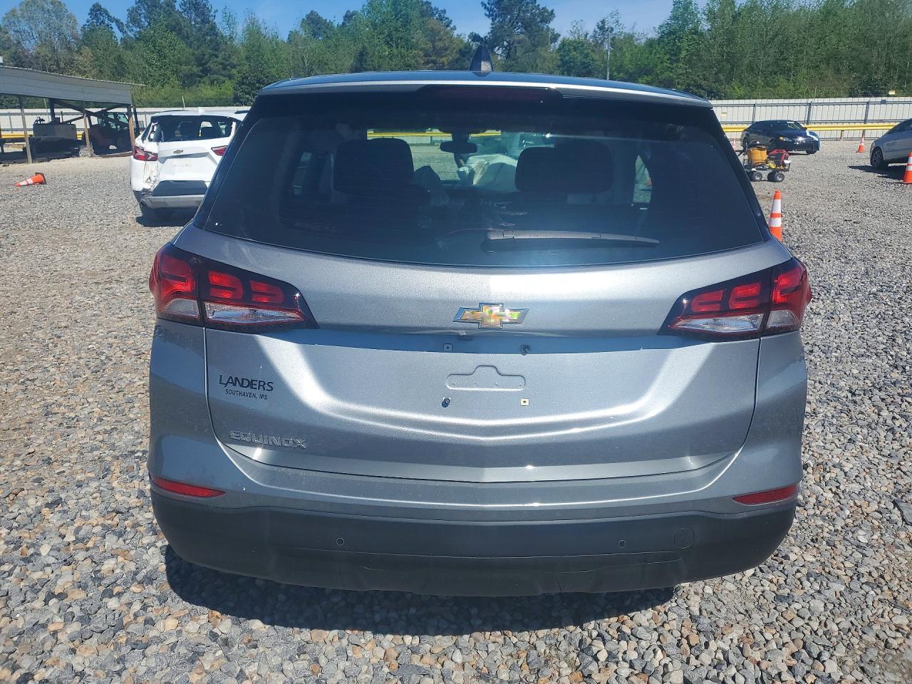 2023 Chevrolet Equinox Ls - Image 6