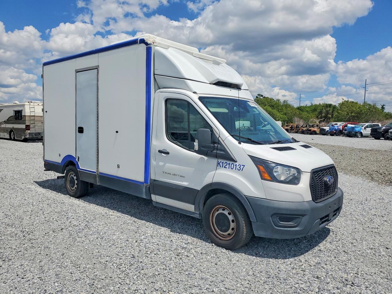 2021 Ford Transit T-350 Hd Refrigerated Truck - Image 4