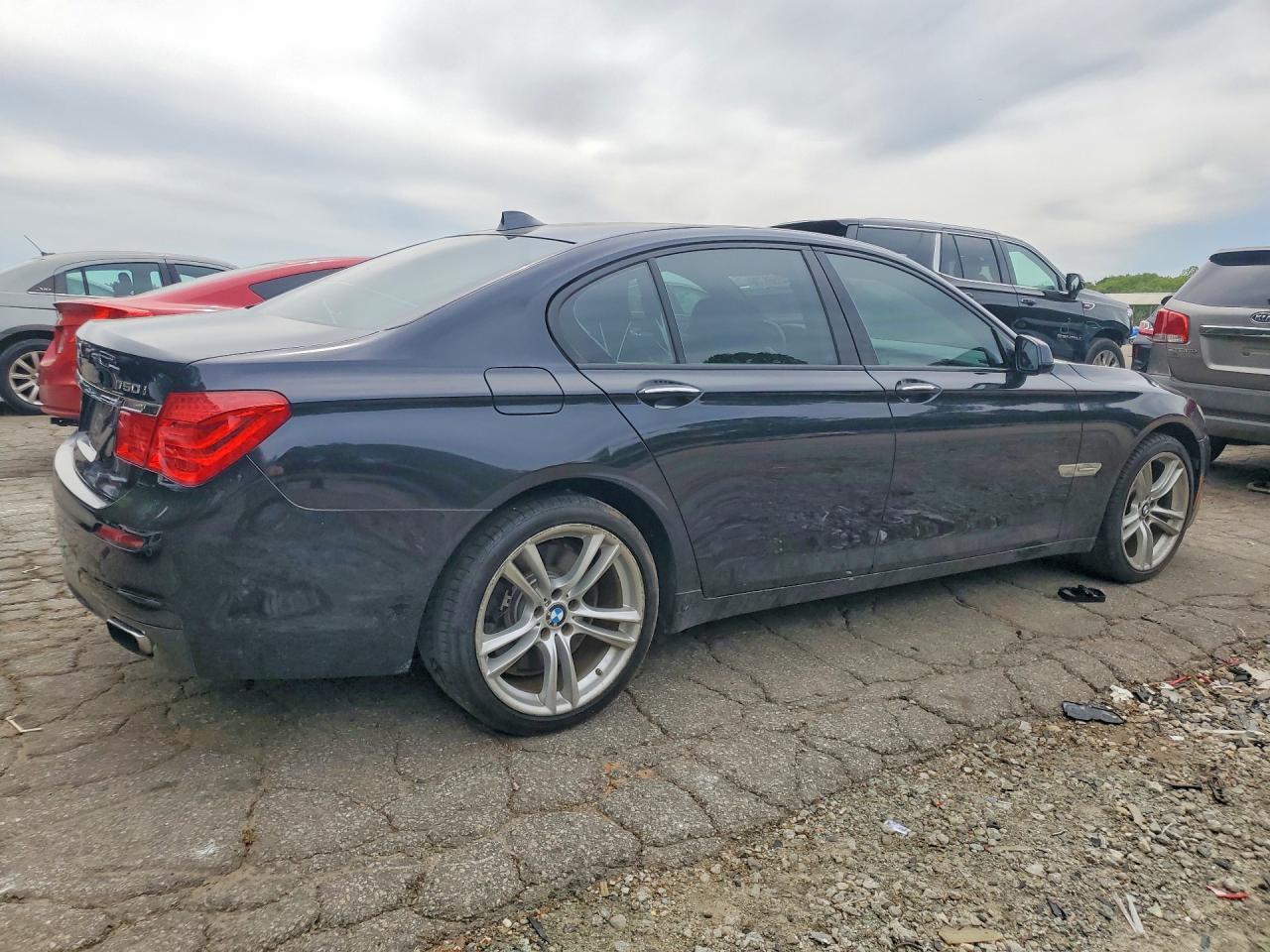 2012 BMW 750 I - Image 3