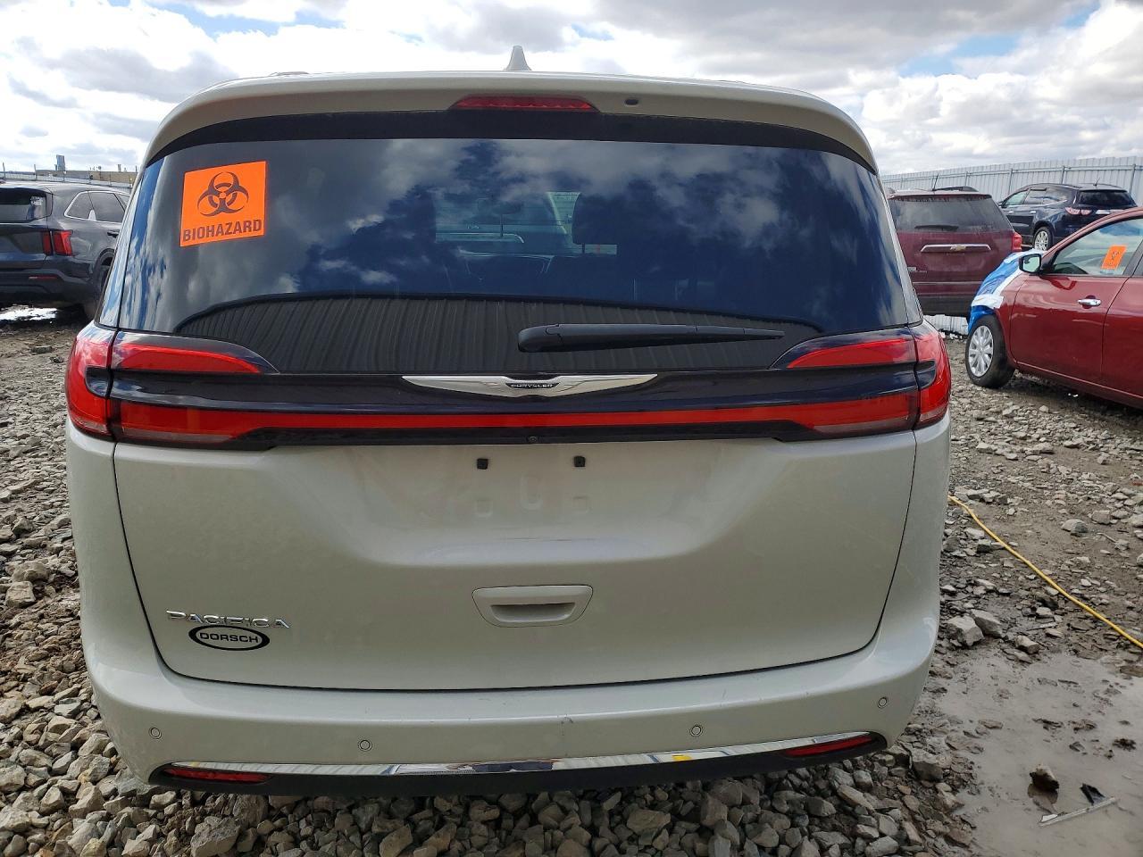 2021 Chrysler Pacifica Touring L - Фото 6