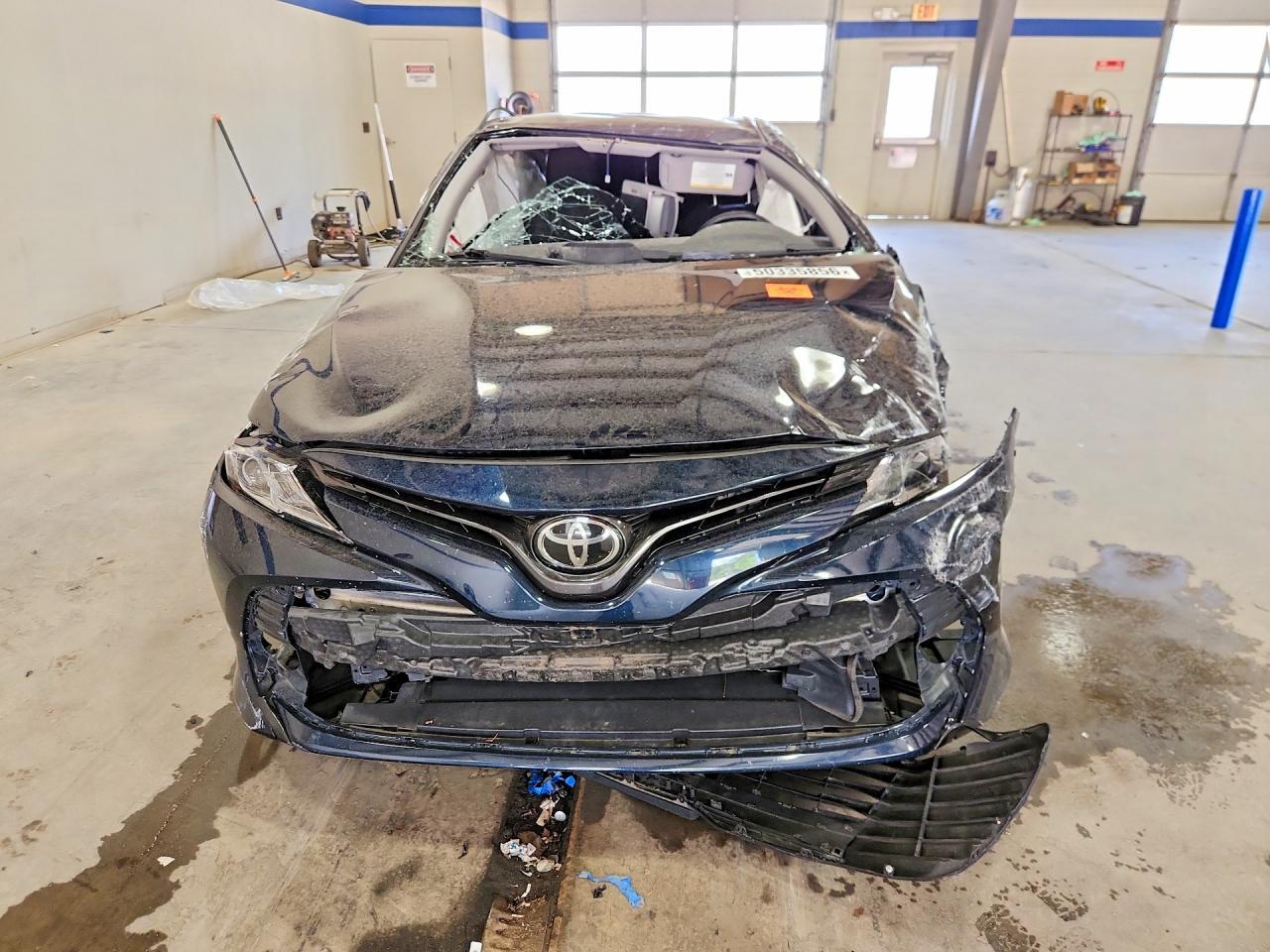 2020 Toyota Camry - Фото 5