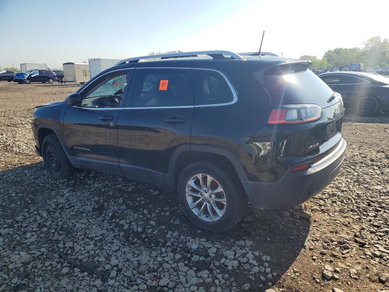 2019 Jeep Cherokee Latitude 4Wd - Фото 2